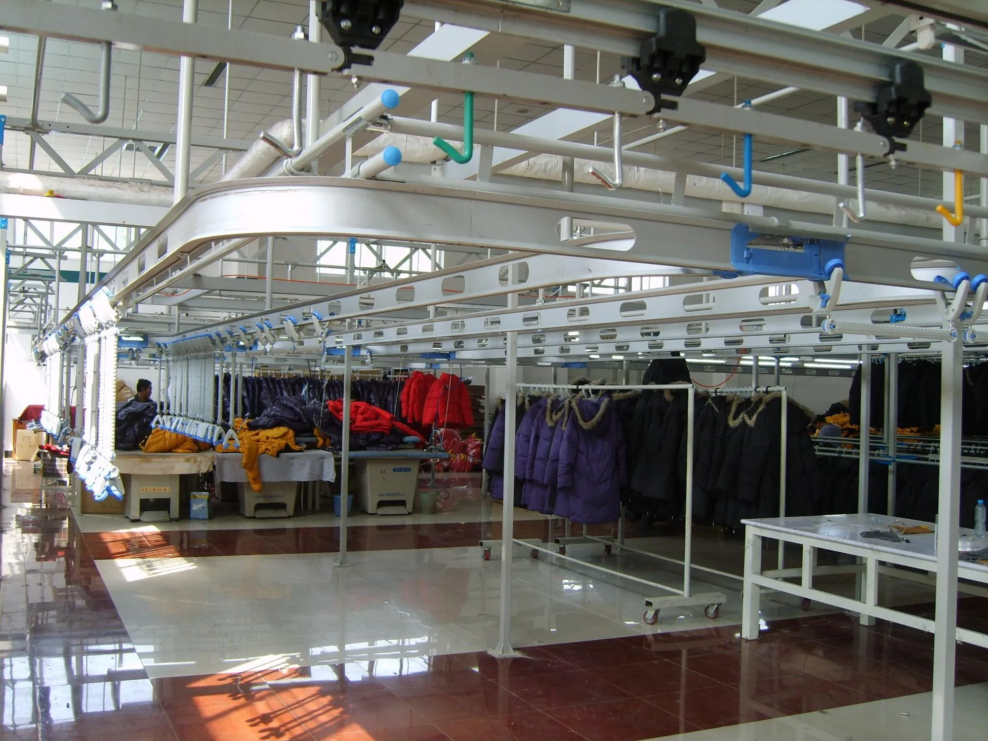 Hanging rail system